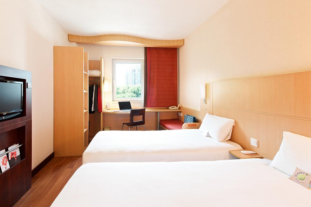Ibis Ningbo Qianhu Plaza Hotel Exteriér fotografie