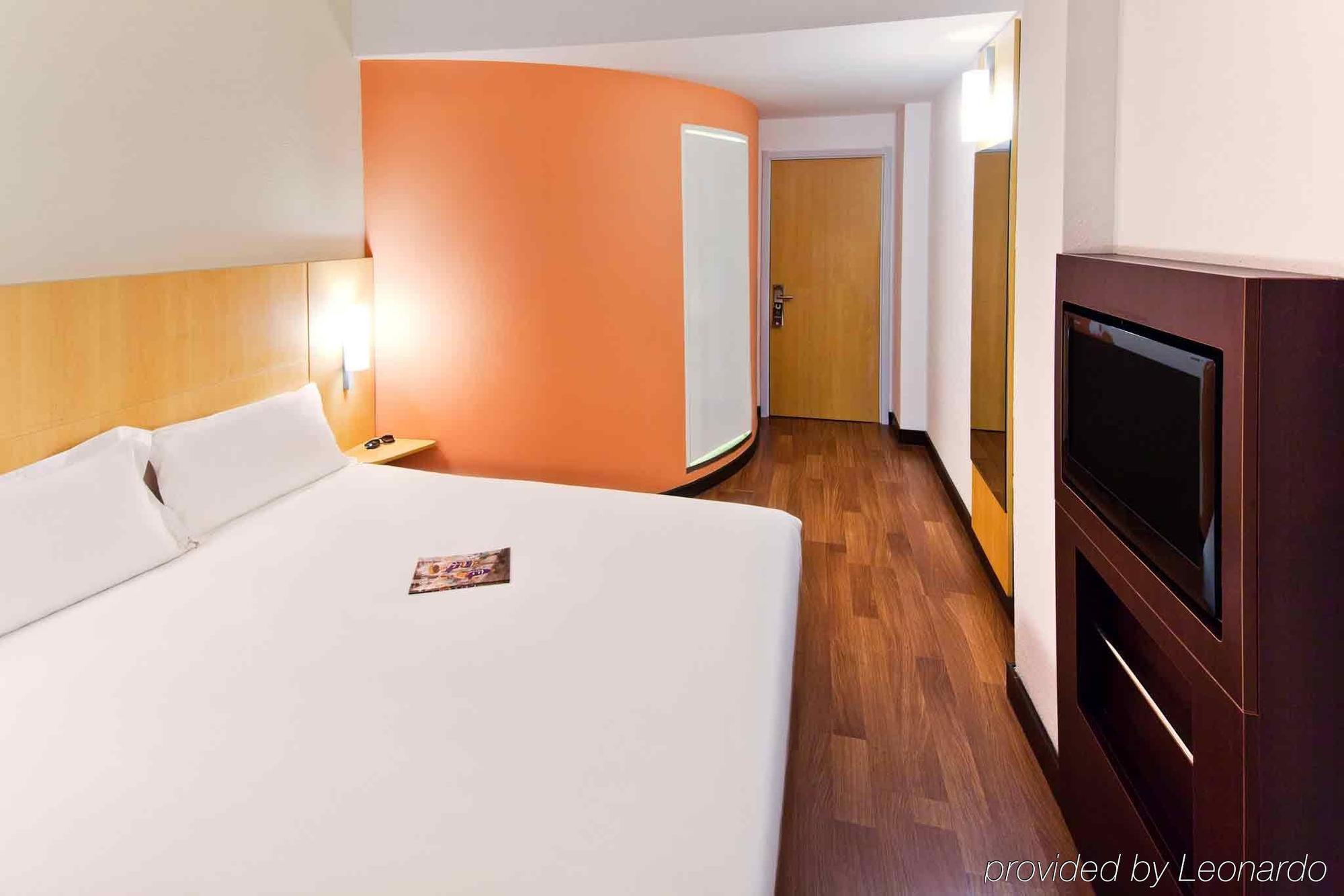 Ibis Ningbo Qianhu Plaza Hotel Exteriér fotografie